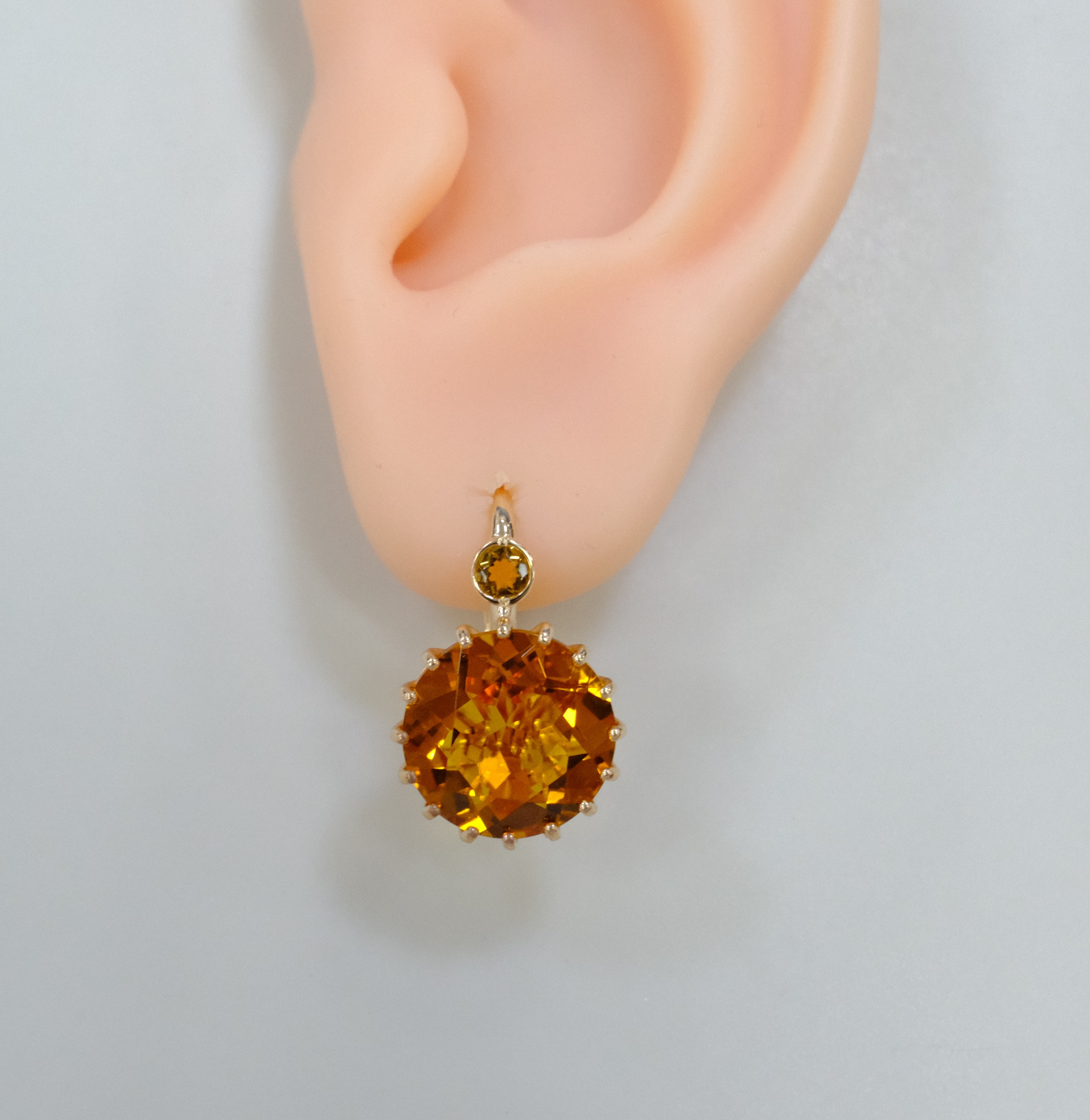 Серебряные серьги с цитринами
